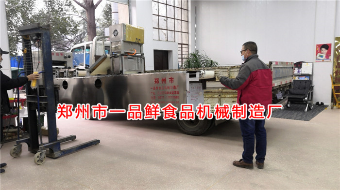 西安渭南食品廠的客戶擴大生意規模訂購350型燴面機(圖2)